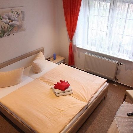 Pension & Gasthof Storchennest Gross Quassow Exterior foto