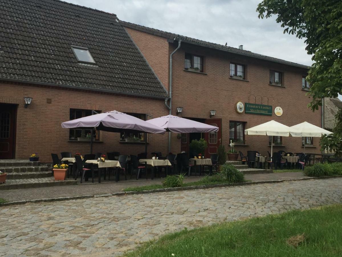 Pension & Gasthof Storchennest Gross Quassow Exterior foto
